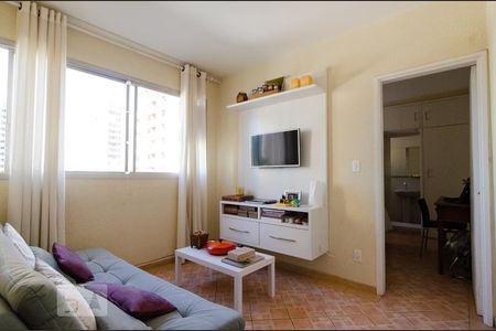 Sala de apartamento à venda com 1 quarto, 33m² em Cambuí, Campinas