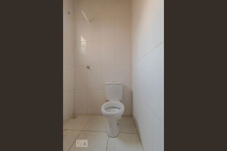 Banheiro de apartamento para alugar com 1 quarto, 24m² em Parque São Quirino, Campinas
