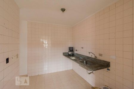 Cozinha de apartamento para alugar com 2 quartos, 68m² em Umuarama, Osasco