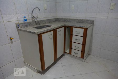 Cozinha de apartamento para alugar com 2 quartos, 65m² em Méier, Rio de Janeiro