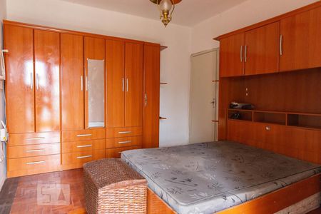 Quarto 1 de apartamento para alugar com 2 quartos, 90m² em Petrópolis, Porto Alegre
