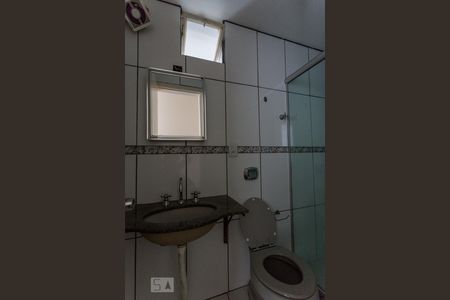 Banheiro de apartamento para alugar com 3 quartos, 113m² em Menino Deus, Porto Alegre
