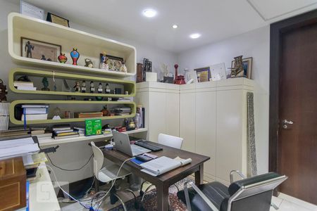 Escritório de apartamento à venda com 3 quartos, 480m² em Jardim, Santo André