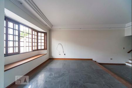 Sala de casa para alugar com 3 quartos, 280m² em Vila Camilópolis, Santo André
