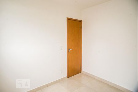 Quarto 1 de apartamento para alugar com 2 quartos, 76m² em Protásio Alves, Porto Alegre