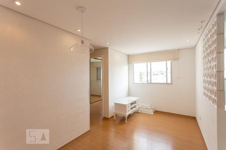 Sala de apartamento à venda com 3 quartos, 58m² em Jardim Nova Europa, Campinas