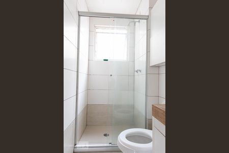Banheiro de apartamento para alugar com 1 quarto, 44m² em Petrópolis, Porto Alegre