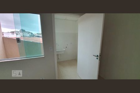 Quarto de casa de condomínio à venda com 1 quarto, 32m² em Jardim Roberto, Osasco