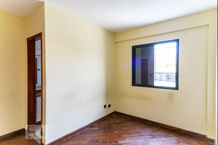 Suíte de apartamento para alugar com 2 quartos, 102m² em Santo Antônio, São Caetano do Sul