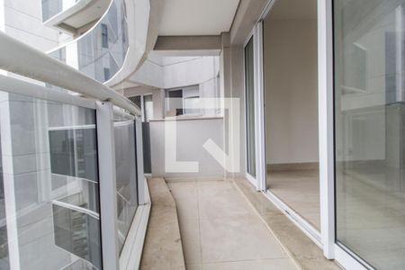 Varanda de apartamento para alugar com 1 quarto, 50m² em Empresarial 18 do Forte, Barueri