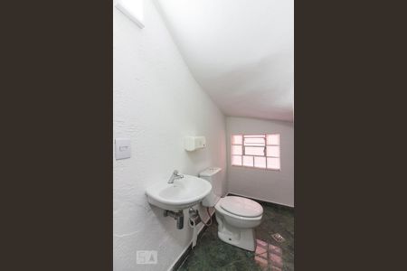 Lavabo de casa para alugar com 2 quartos, 120m² em Santana, São Paulo