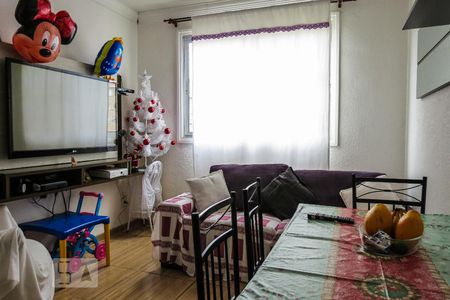 Sala de apartamento para alugar com 2 quartos, 39m² em São Pedro, Osasco