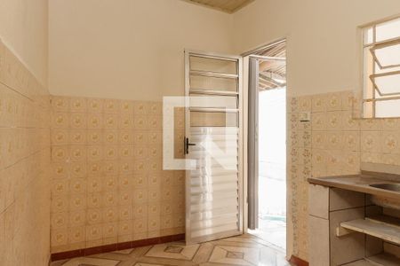 Cozinha de casa para alugar com 1 quarto, 50m² em Vila Maria, São Paulo