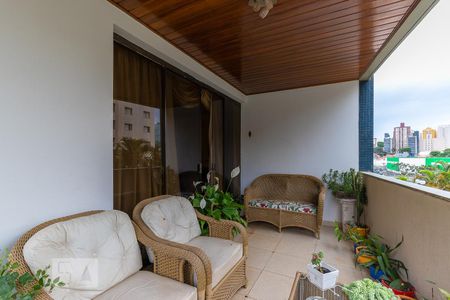Sacada de apartamento para alugar com 4 quartos, 200m² em Cambuí, Campinas