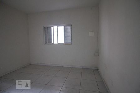 uquarto  de casa para alugar com 1 quarto, 60m² em Vila Gustavo, São Paulo