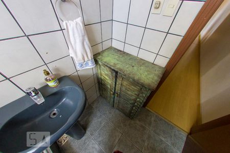 Banheiro de apartamento para alugar com 2 quartos, 78m² em Farroupilha, Porto Alegre