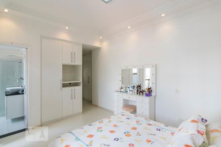 Quarto 1 Suite de apartamento para alugar com 4 quartos, 170m² em Vila Bastos, Santo André