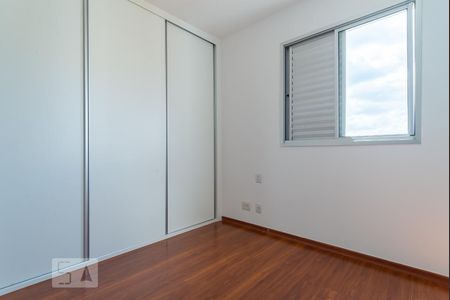 Quarto 1 de apartamento para alugar com 3 quartos, 83m² em Ouro Preto, Belo Horizonte