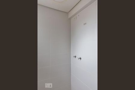 Banheiro de apartamento para alugar com 2 quartos, 77m² em Bela Vista, Porto Alegre