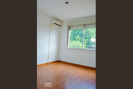 Quarto 1 de apartamento para alugar com 2 quartos, 64m² em Petrópolis, Porto Alegre