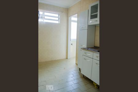 Cozinha  de apartamento para alugar com 2 quartos, 64m² em Petrópolis, Porto Alegre