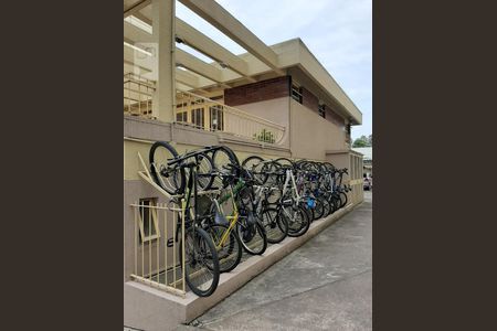 Bicicletário de apartamento para alugar com 1 quarto, 50m² em Santana, Porto Alegre