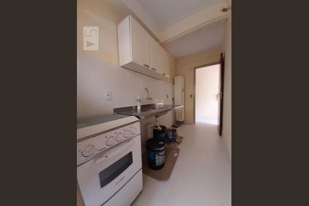 Cozinha de apartamento para alugar com 1 quarto, 50m² em Santana, Porto Alegre