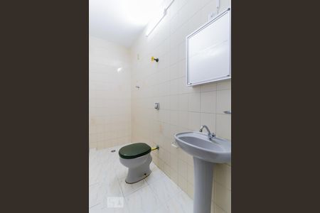 Banheiro da Suíte de casa para alugar com 1 quarto, 70m² em Jardim São Roberto, São Paulo