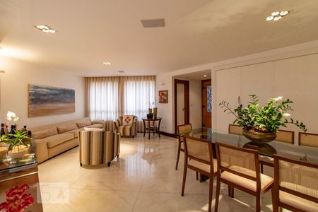 Sala de apartamento para alugar com 4 quartos, 200m² em Sion, Belo Horizonte