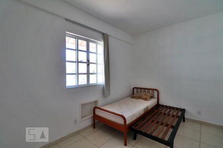 Quarto 2 de casa para alugar com 4 quartos, 150m² em Vargem Pequena, Rio de Janeiro