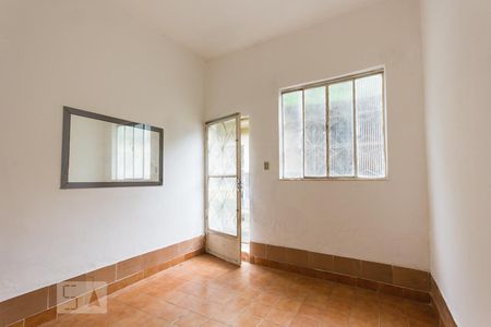 Sala de casa para alugar com 1 quarto, 30m² em Freguesia (jacarepaguá), Rio de Janeiro