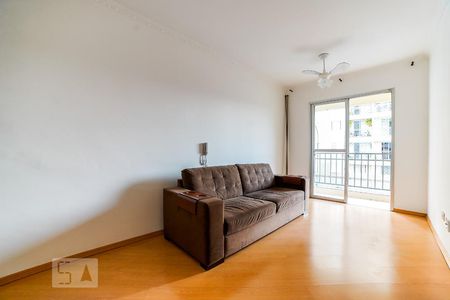 Sala de apartamento para alugar com 2 quartos, 55m² em Vila Guilherme, São Paulo