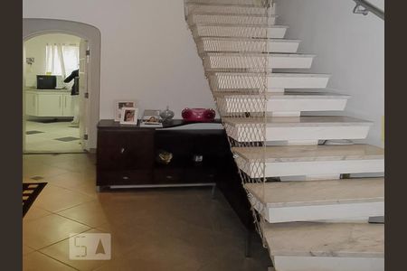 Sala de casa à venda com 3 quartos, 242m² em Parque Jaçatuba, Santo André