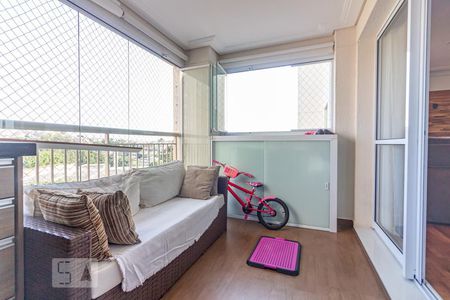 Varanda Gourmet de apartamento à venda com 3 quartos, 106m² em Jardim Arpoador, São Paulo