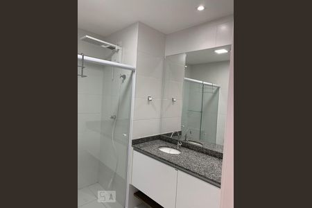 Banheiro de kitnet/studio para alugar com 1 quarto, 36m² em Boa Vista, São Caetano do Sul