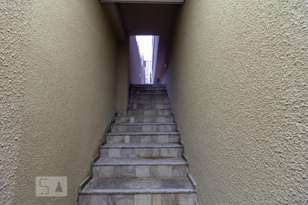 Entrada de apartamento para alugar com 1 quarto, 35m² em Jaguaribe, Osasco