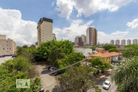 Vista Quarto  de apartamento para alugar com 2 quartos, 56m² em Jardim Leonor, São Paulo