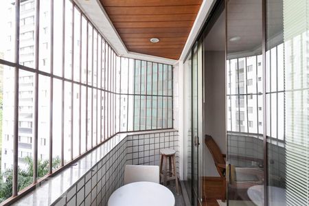 Varanda da sala de apartamento para alugar com 4 quartos, 180m² em Sion, Belo Horizonte