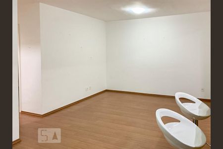 Sala de apartamento à venda com 2 quartos, 76m² em Empresarial 18 do Forte, Barueri