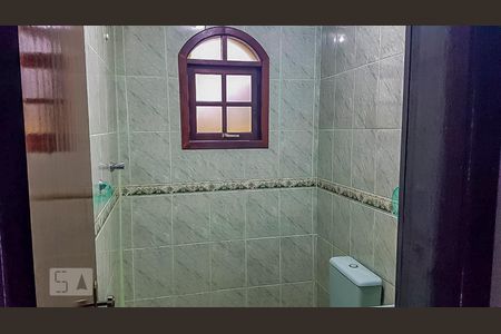 Banheiro de casa para alugar com 3 quartos, 210m² em Vila Camilópolis, Santo André
