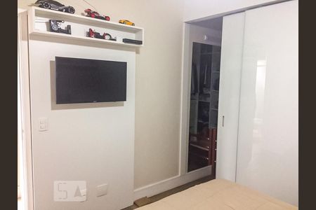 Suite de apartamento para alugar com 3 quartos, 104m² em Jardim Arpoador, São Paulo