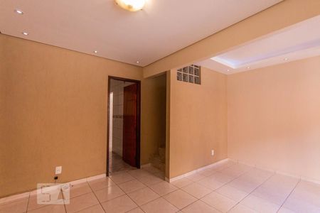Sala de casa de condomínio à venda com 3 quartos, 104m² em Itapoã, Belo Horizonte