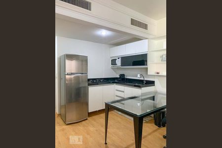Cozinha de kitnet/studio para alugar com 1 quarto, 30m² em Jardim Paulista, São Paulo