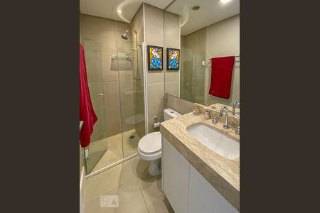 Banheiro de kitnet/studio à venda com 1 quarto, 33m² em Centro, Osasco