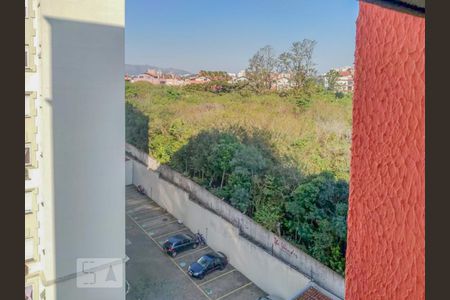 Vista de apartamento à venda com 3 quartos, 74m² em Cavalhada, Porto Alegre