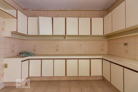 Cozinha de casa à venda com 2 quartos, 155m² em Jardim das Vertentes, São Paulo