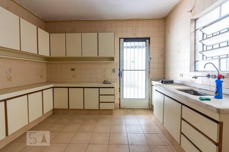 Cozinha de casa à venda com 2 quartos, 155m² em Jardim das Vertentes, São Paulo