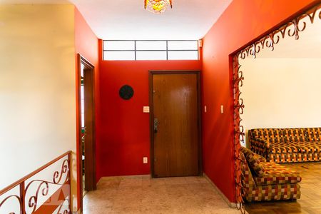 Hall de Entrada de casa para alugar com 4 quartos, 1000m² em Cambuci, São Paulo