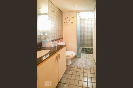 Banheiro de apartamento à venda com 2 quartos, 75m² em Jardim Bela Vista, Santo André
