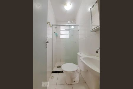 Banheiro Social 1 de casa para alugar com 2 quartos, 85m² em Piedade, Rio de Janeiro